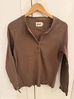 like-new Pact waffle henley